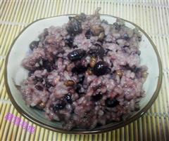 红豆黑米饭