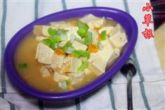 冬季食补蛋黄豆腐汤