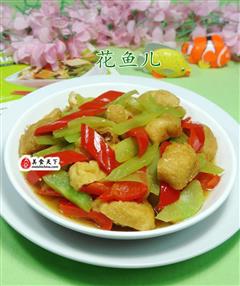 红椒油豆腐炒莴笋
