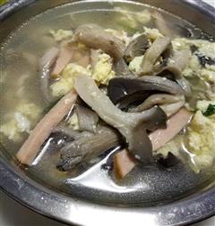 蘑菇鲜汤
