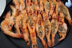蒜香烤虾