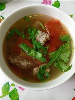 电饭煲炖西红柿牛肉汤的热量