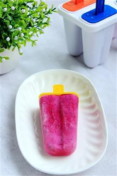火龙果酸奶棒冰