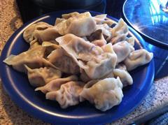牛肉胡萝卜馅饺子