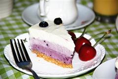 蓝莓渐变色冻芝士蛋糕
