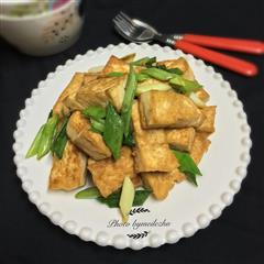 蒜苗豆腐