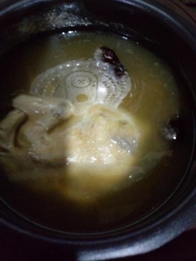 红枣桂圆珍珠鸡汤