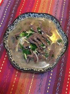 金针菇牛肉汤
