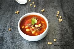 黄豆牛腩西红柿汤