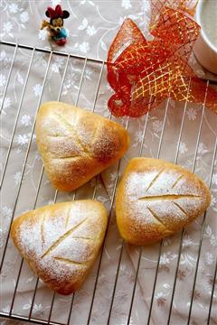 叶形香芋面包