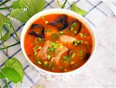 木耳番茄鱼片汤