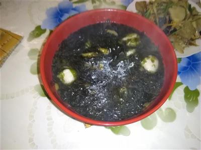 鱼丸紫菜汤