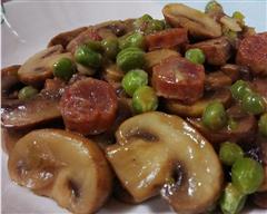 蘑菇青豆炒腊肠