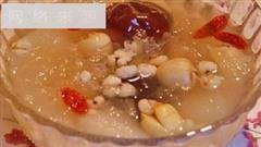 红枣薏米银耳雪梨莲子汤