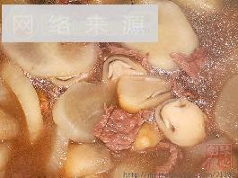 草菇萝卜牛肉汤
