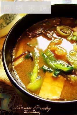 昆布豆腐海鲜味增汤的热量