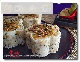 紫菜柴鱼米饭团