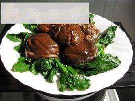 蚝油冬菇芥蓝菜