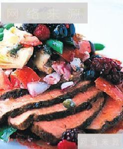 牛肉莓果沙拉