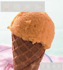 热带水果冰淇淋