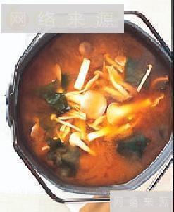 蕈菇味噌汤