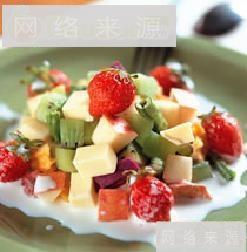 鲜奶沙拉