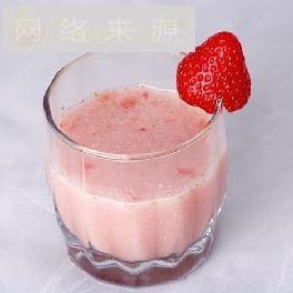 红粉佳人-草莓椰子汁
