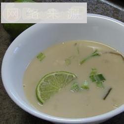 正宗泰国椰子汤的热量