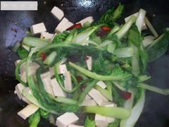 小白菜炖豆腐的热量