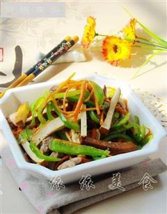 香干青椒炒肉丝-春季美食