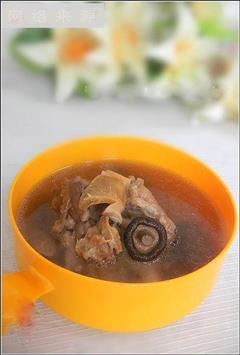 目鱼筒骨汤-营养价值极高的滋补汤