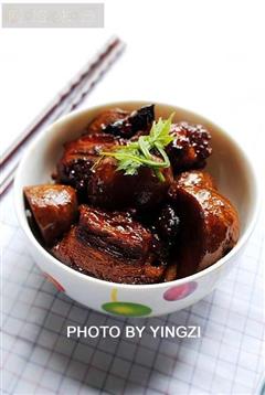 七月里江南最经典的一碗红烧肉-芋艿烧肉