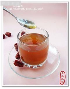 自制红枣蜂蜜茶