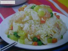 鸡腿菇虾仁烩米饭