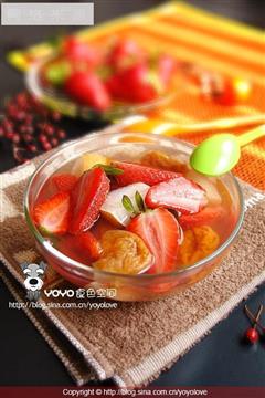草莓梨子汤的热量