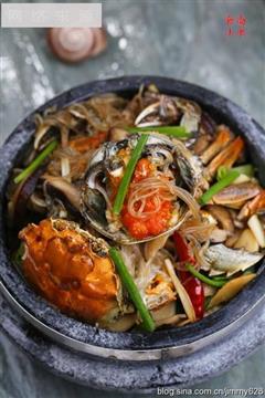 石锅粉丝螃蟹煲