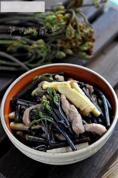 笋肉炒蕨菜