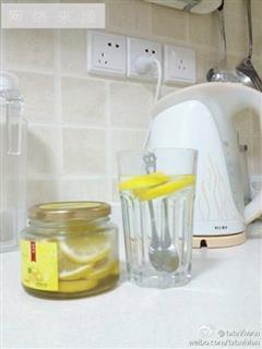 DIY蜂蜜柠檬茶