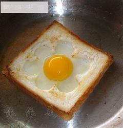 吐司煎鸡蛋