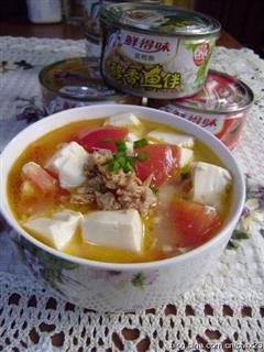 金枪鱼番茄豆腐汤的热量