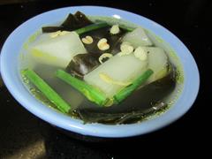 薏米萝卜海带汤