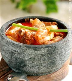 排骨年糕泡菜锅
