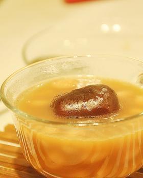 红枣花生汤的热量
