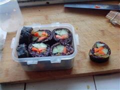 黑米低卡路里海苔寿司卷