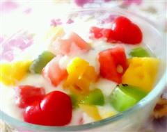 水果酸奶沙拉