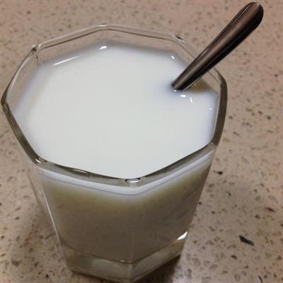 牛奶蜜水-每天一杯 美白又养颜