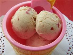 朗姆草莓冰淇淋-悠然一夏