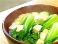 青菜豆腐汤的热量