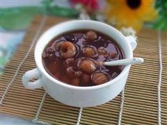 桂圆红枣花生汤的热量