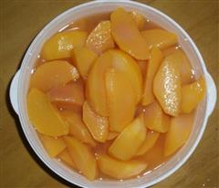 桃子罐头的热量